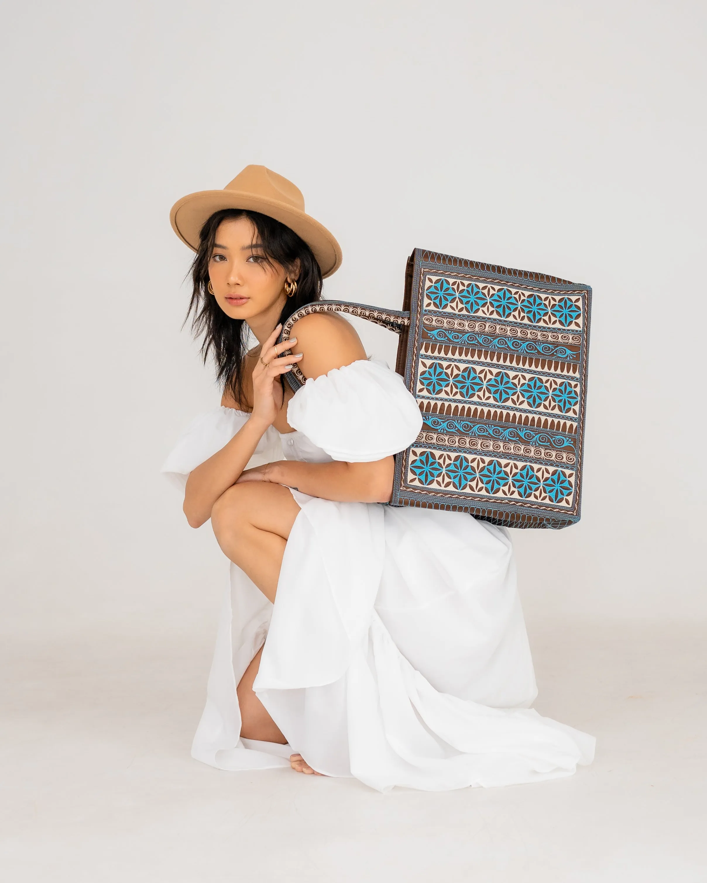 Awan Travel Tote