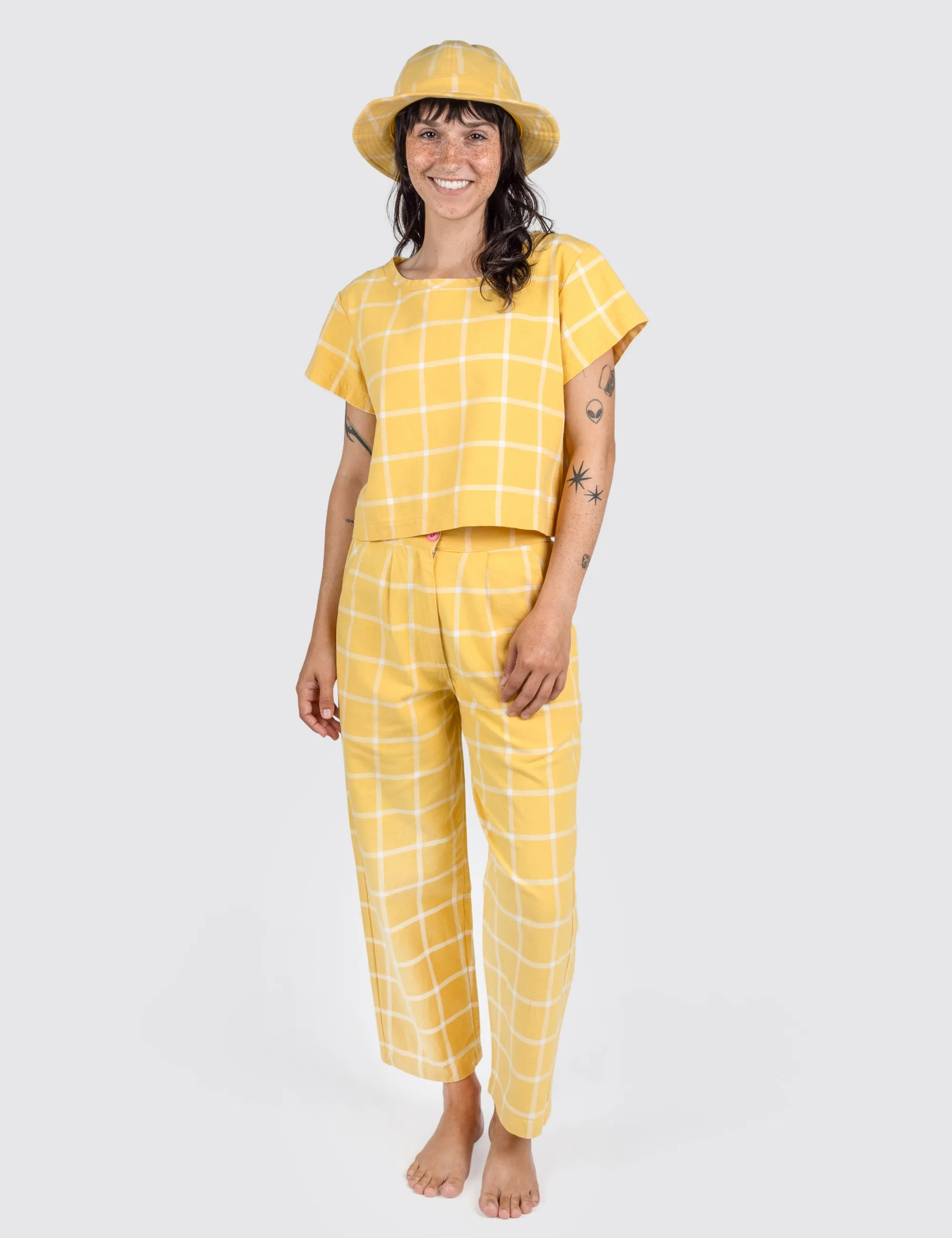 Banana Grid Bob Hat