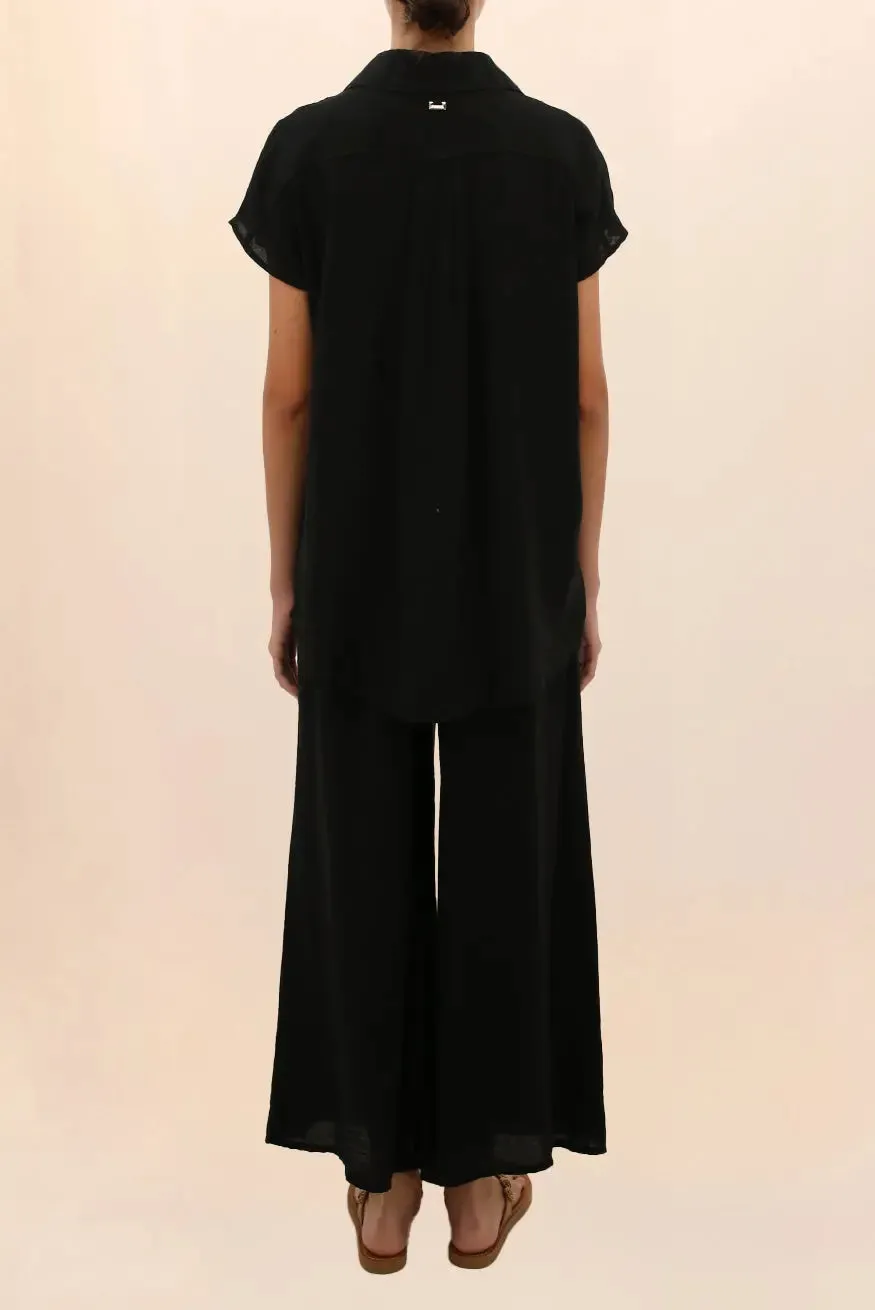 BLACK WIDE SHIRT