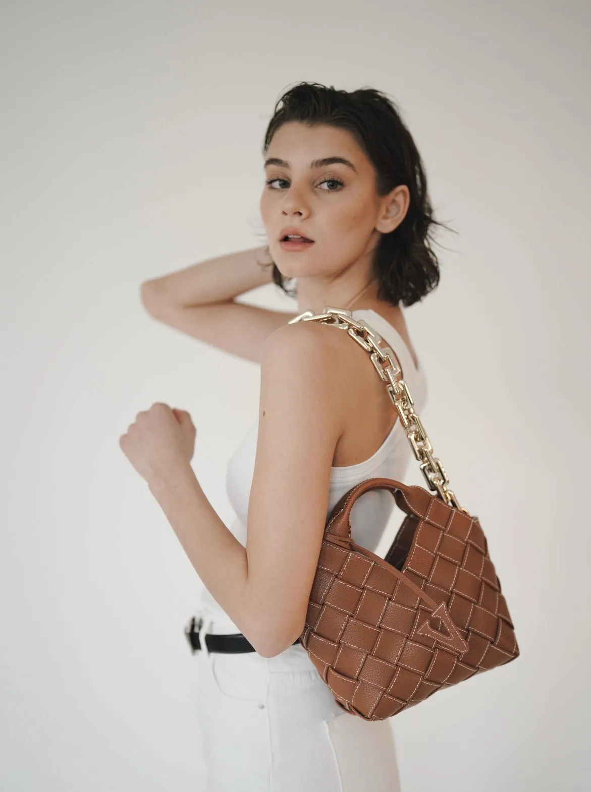 Caramel Woven Basket Bag
