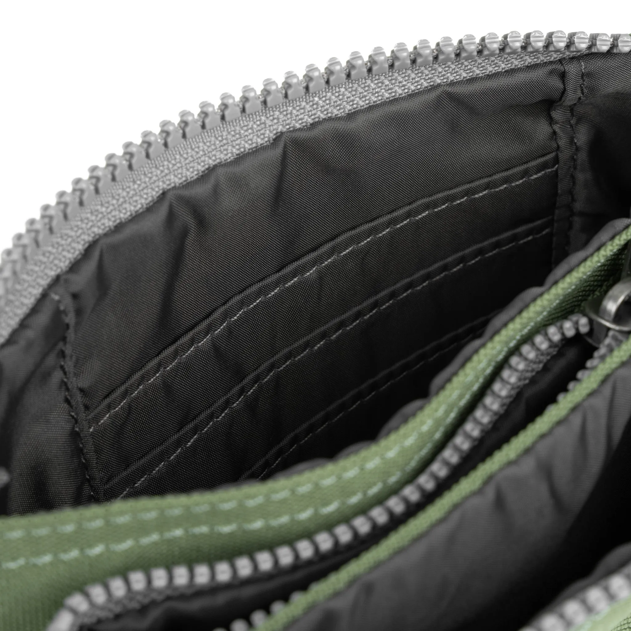 Carnaby with Wrist Strap Granite Recycled Canvas