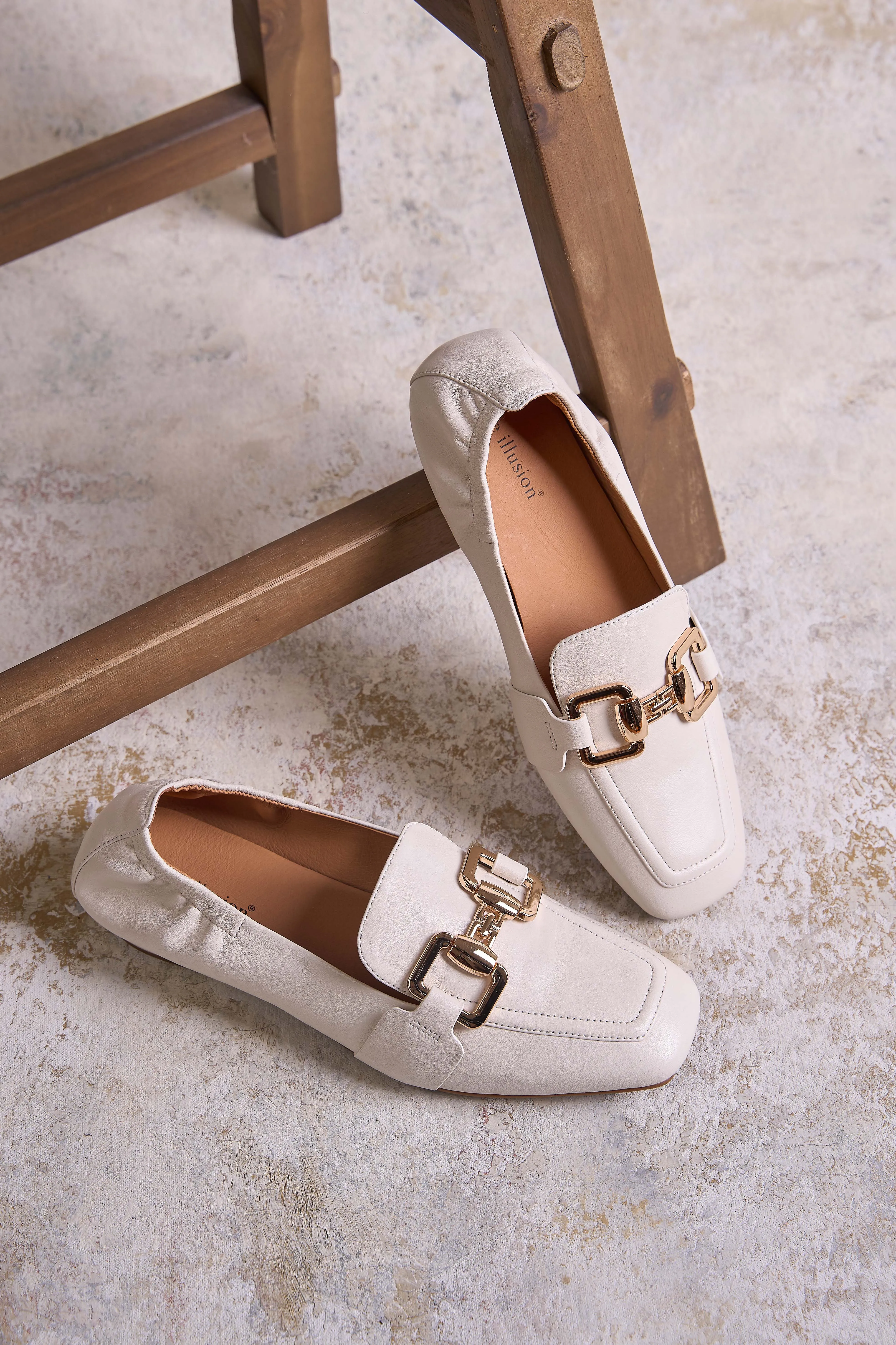 Chiara Chain White Loafer - White