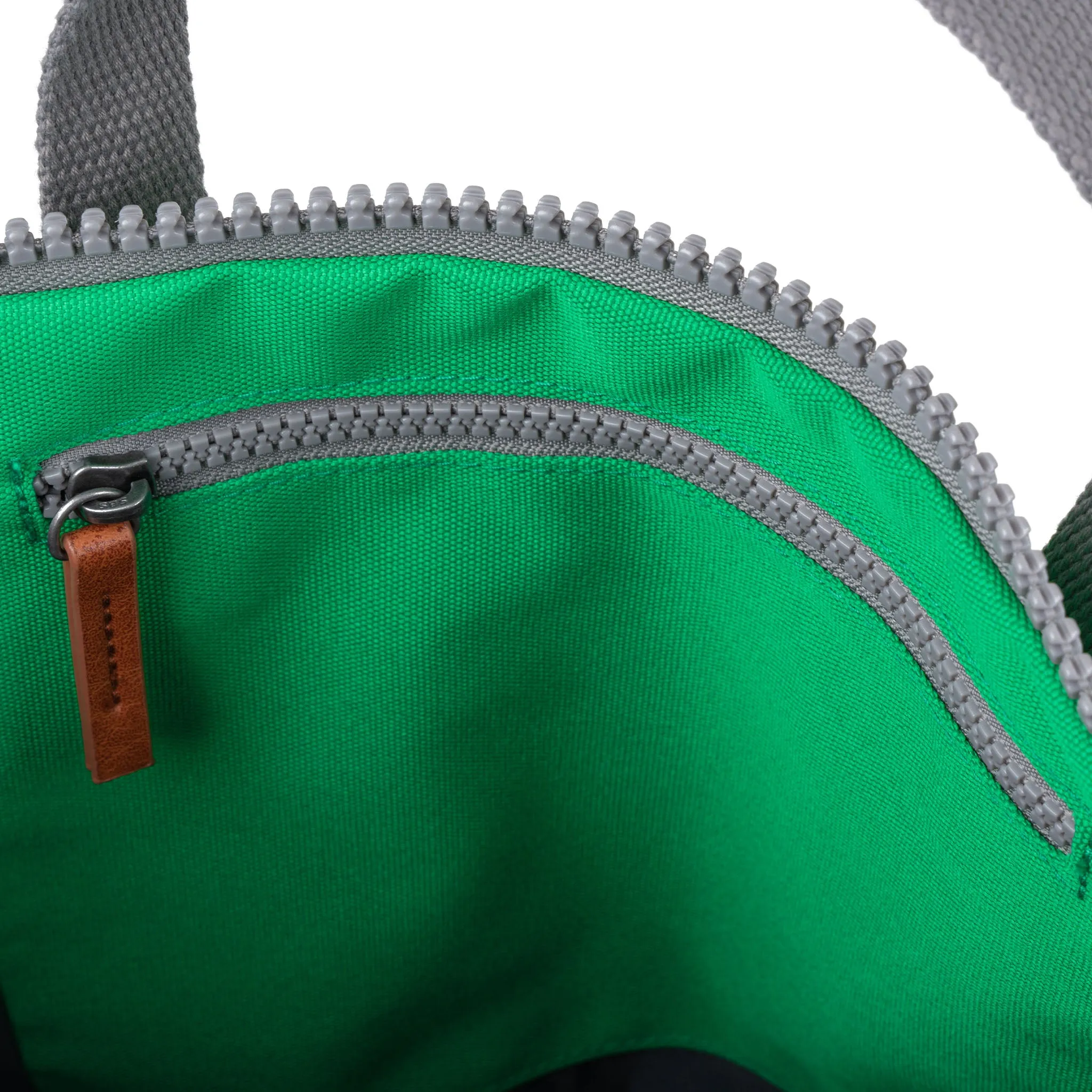 Finchley A Green Apple Recycled Canvas