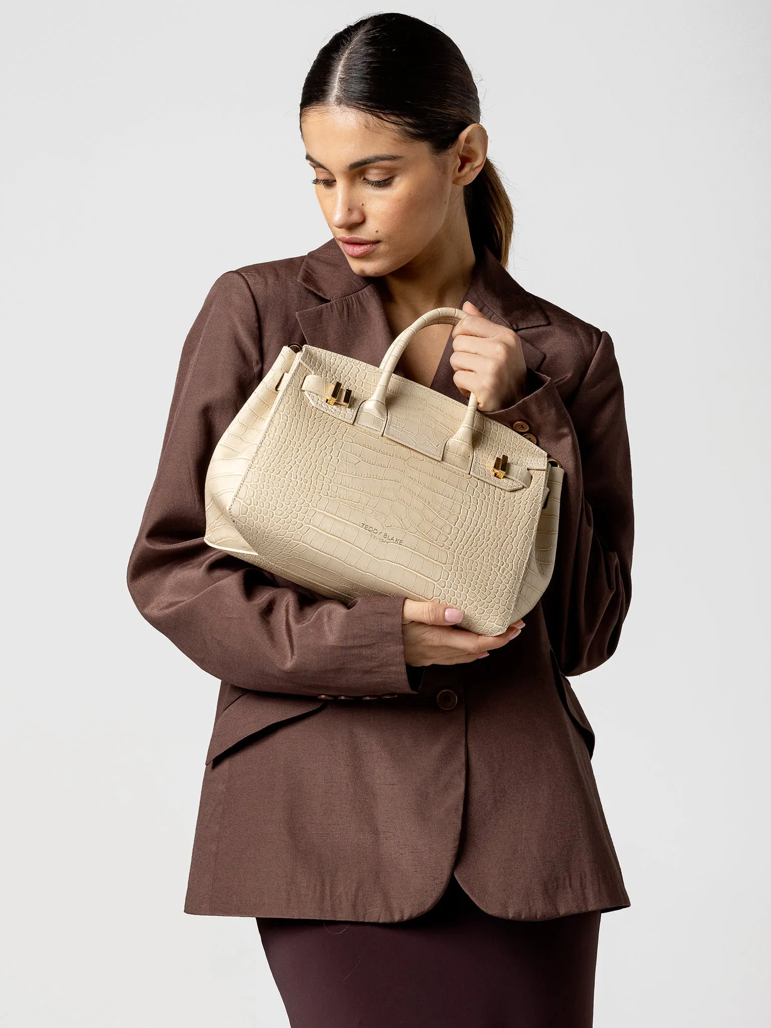 Gigi Croco  11 - Cream