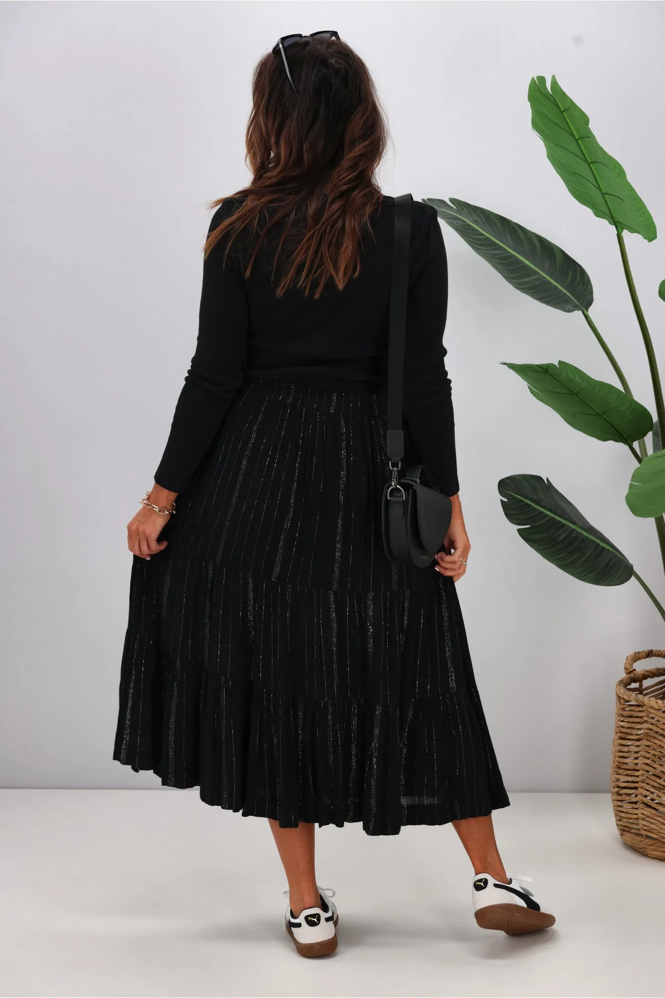 Gloss The Label Senora Maxi Skirt Black Lurex