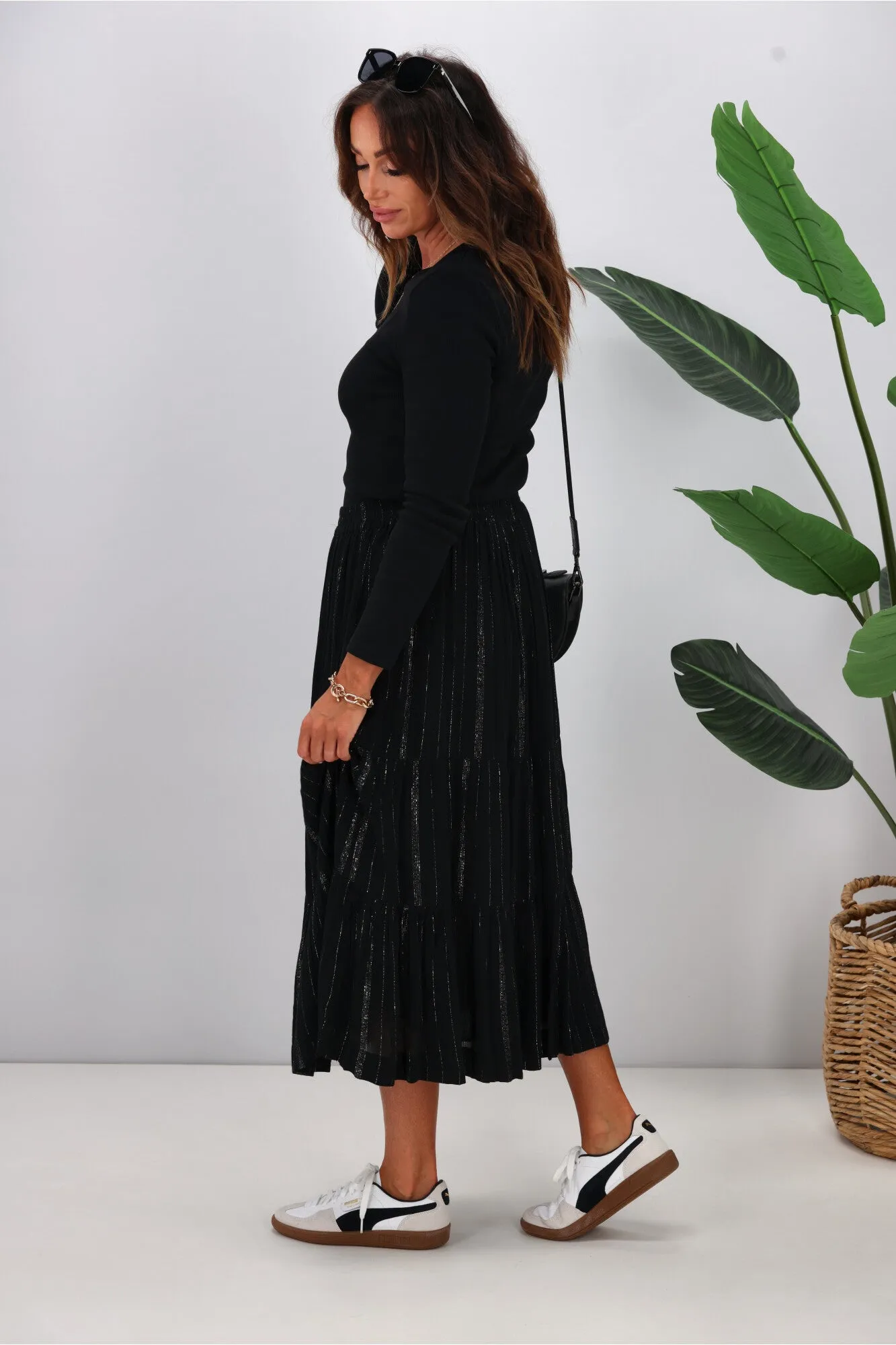 Gloss The Label Senora Maxi Skirt Black Lurex