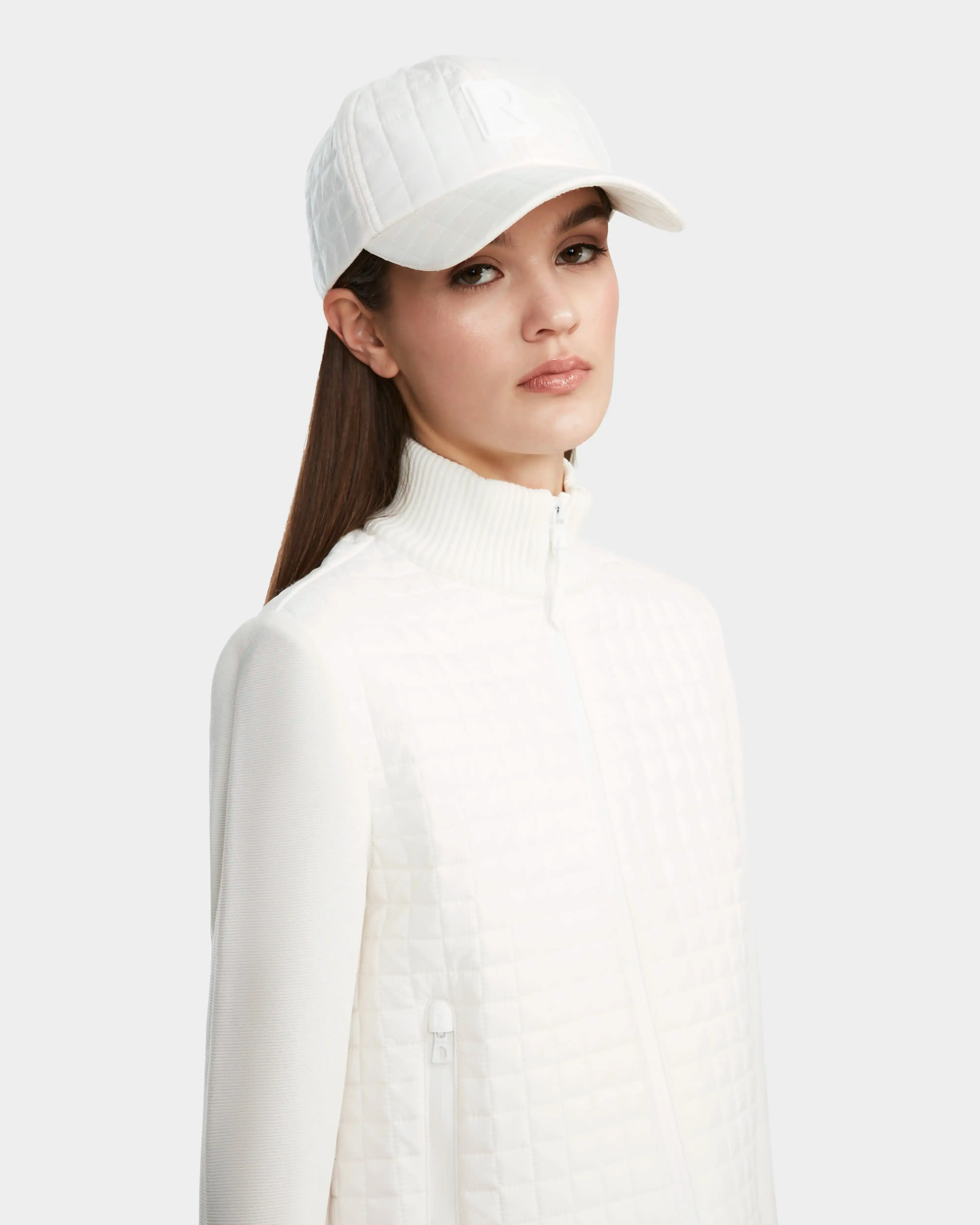 LOUISE - 8124046 Eggshell