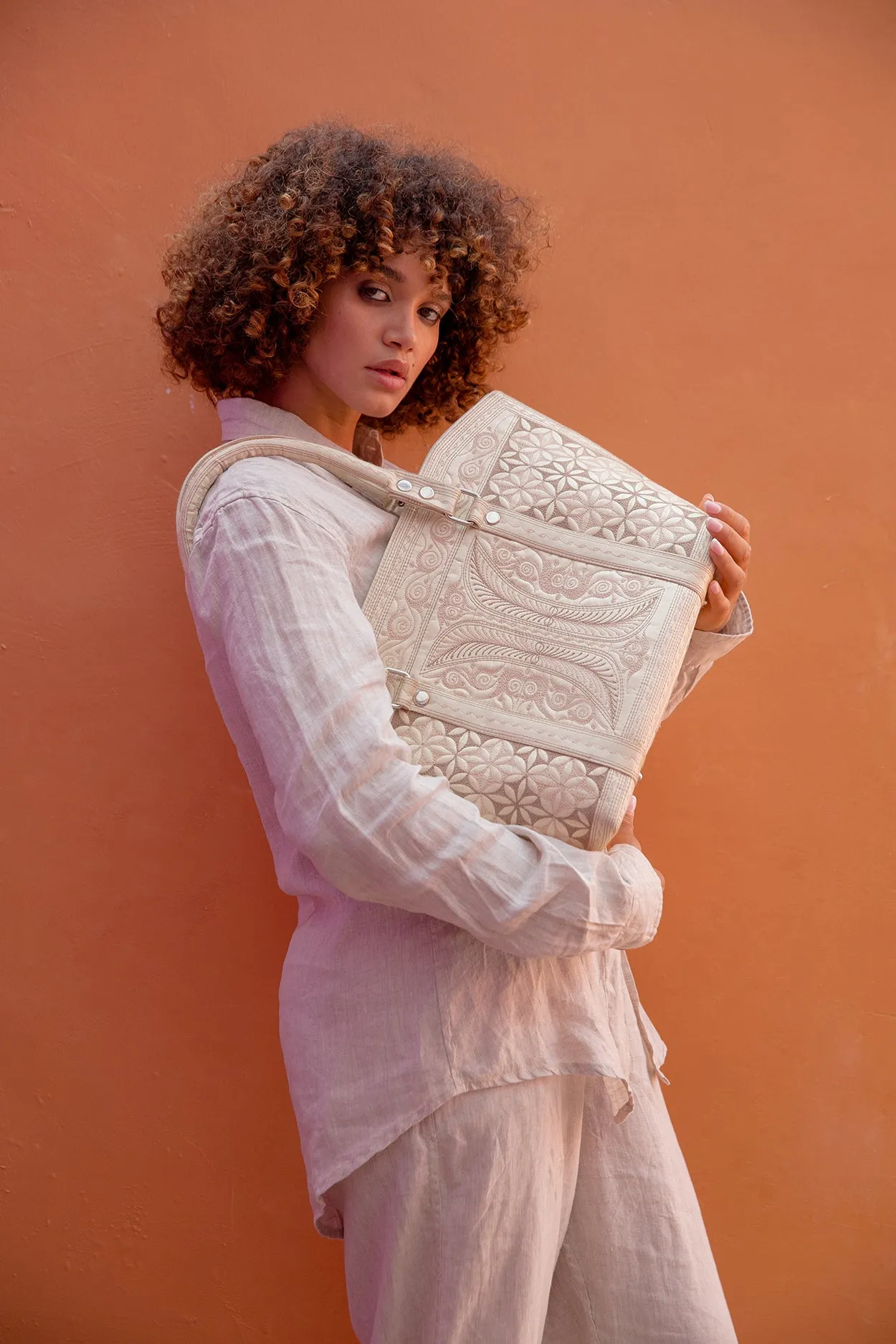 Mutiara Tote Bag