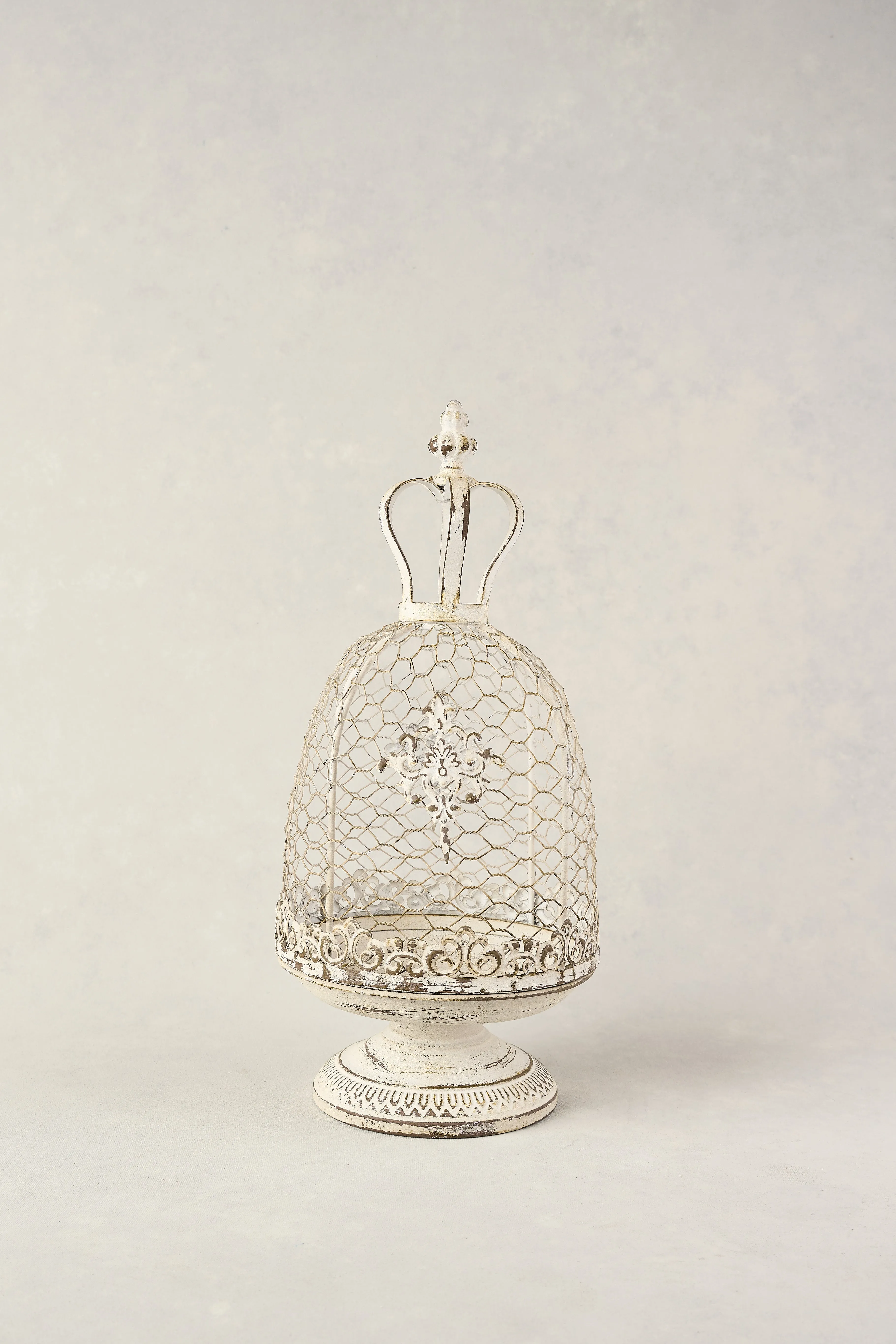 Regal Cloche Set of 2
