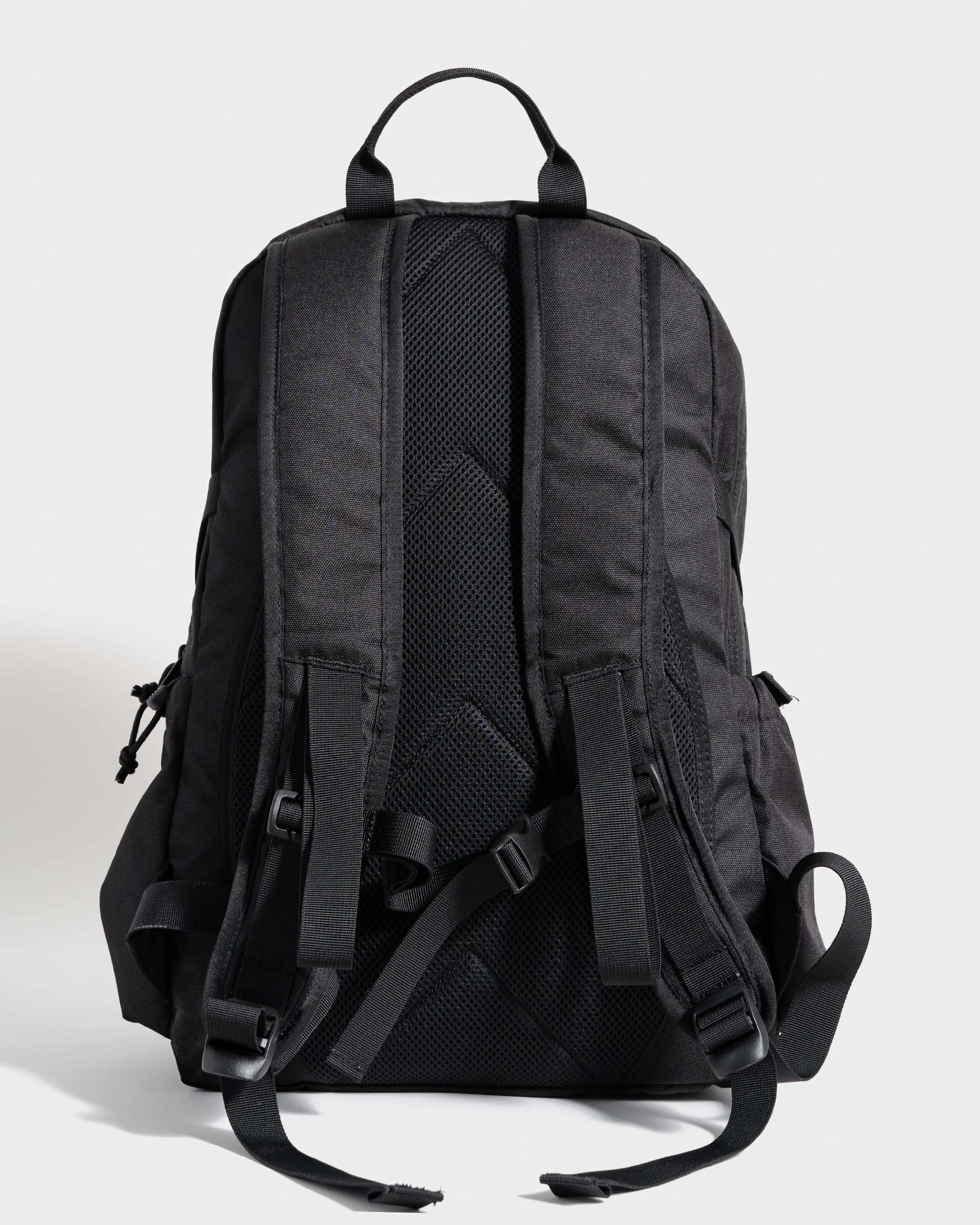 (R)evolution™ 22L Trek Pack