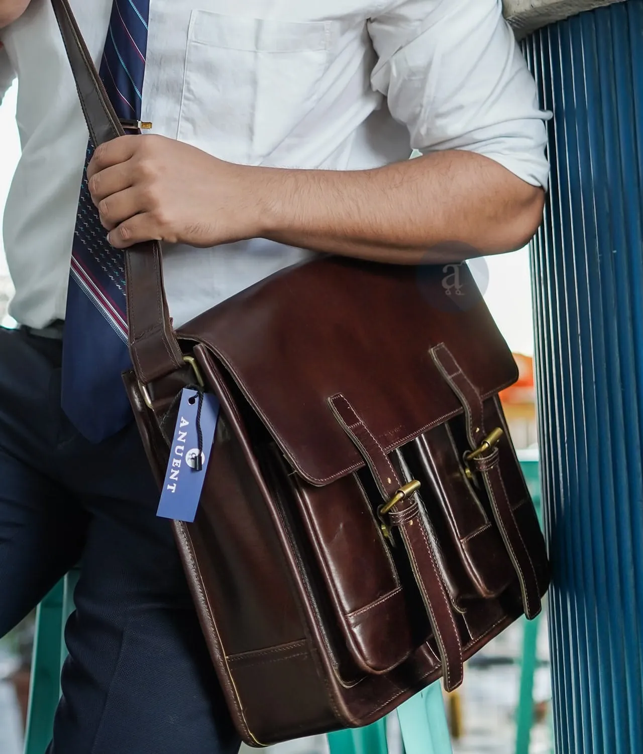 The Entrepreneur Laptop Crossbody Messenger