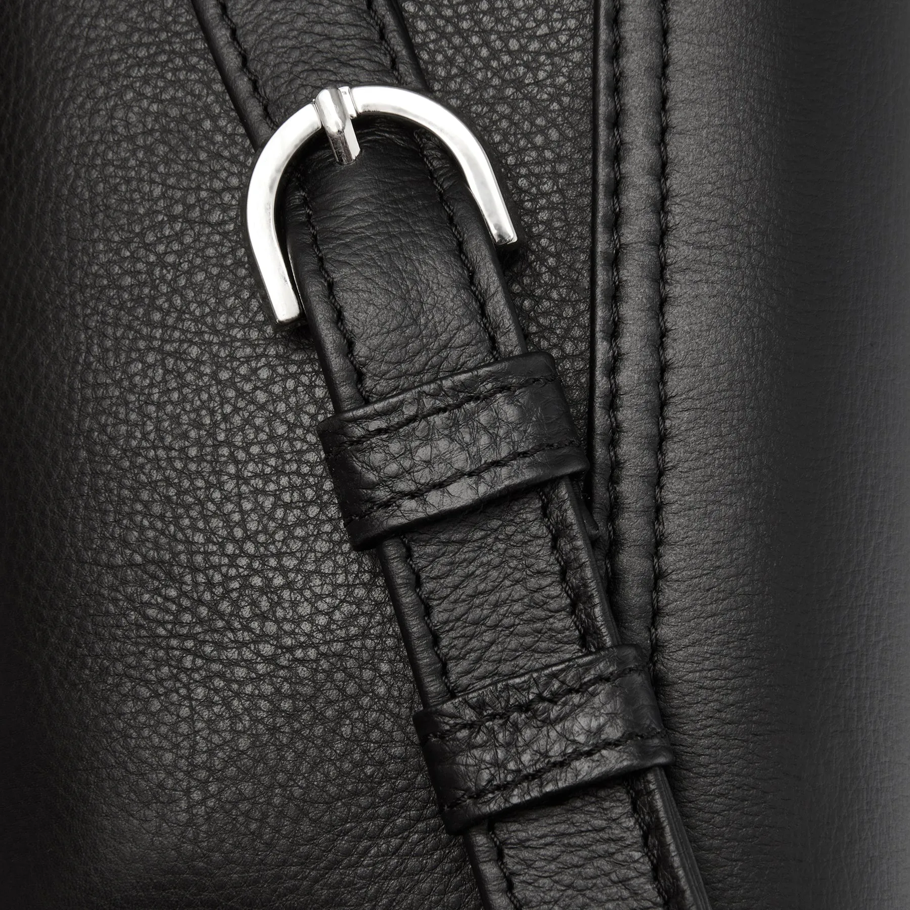 The Shoulder Bag