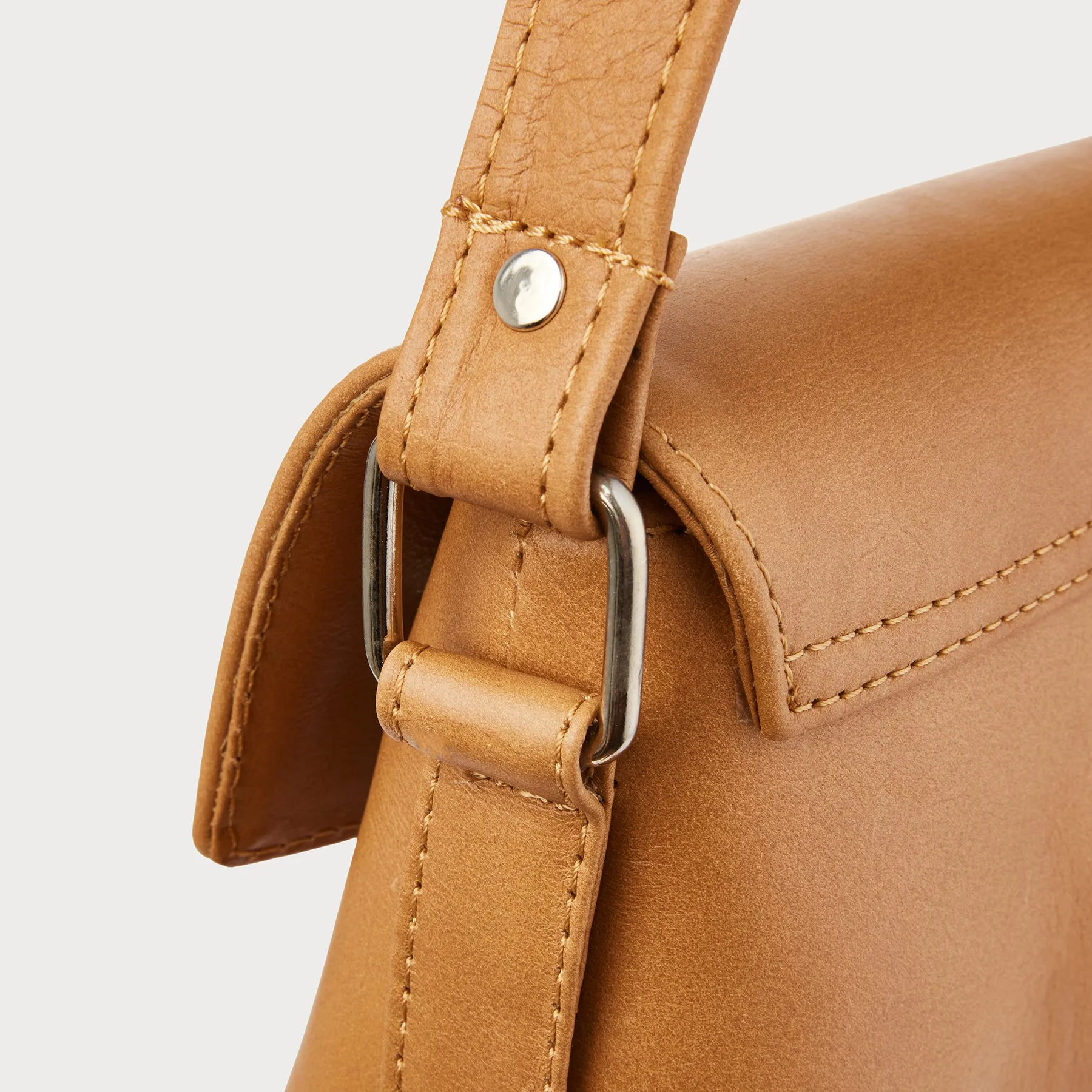 The Shoulder Bag