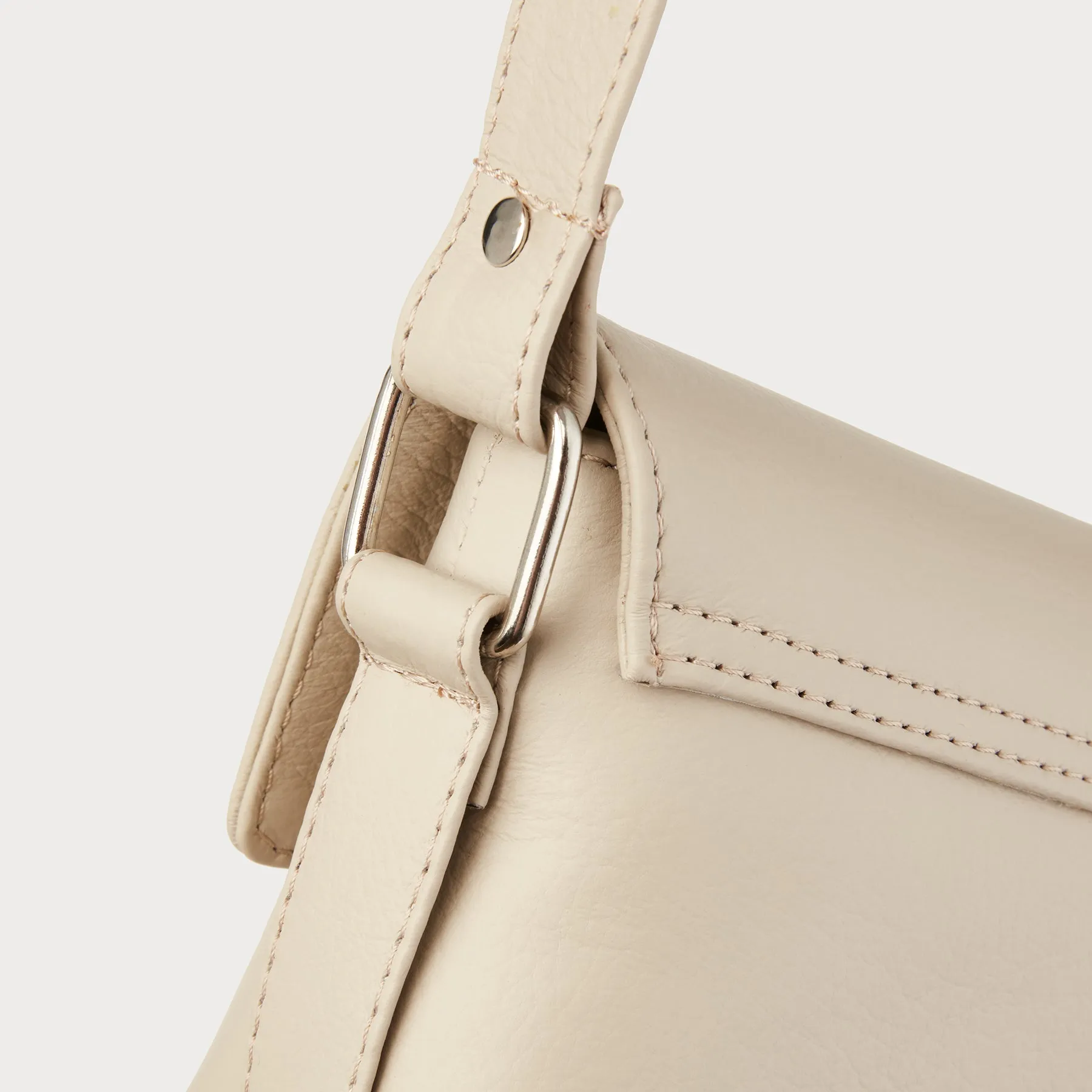 The Shoulder Bag