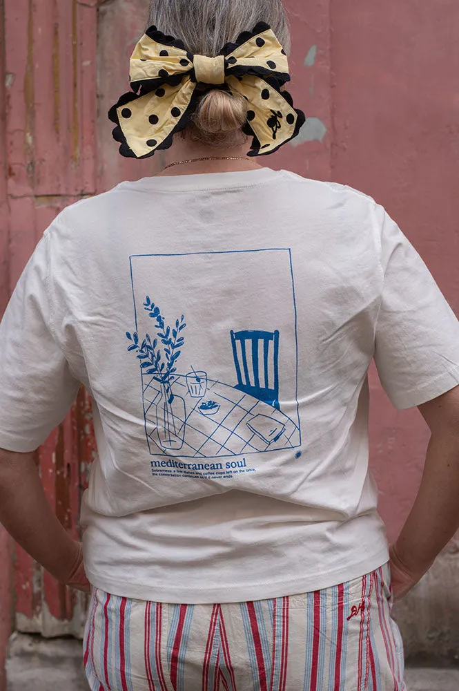Thinking Mu Lucia Sobremesa Tee