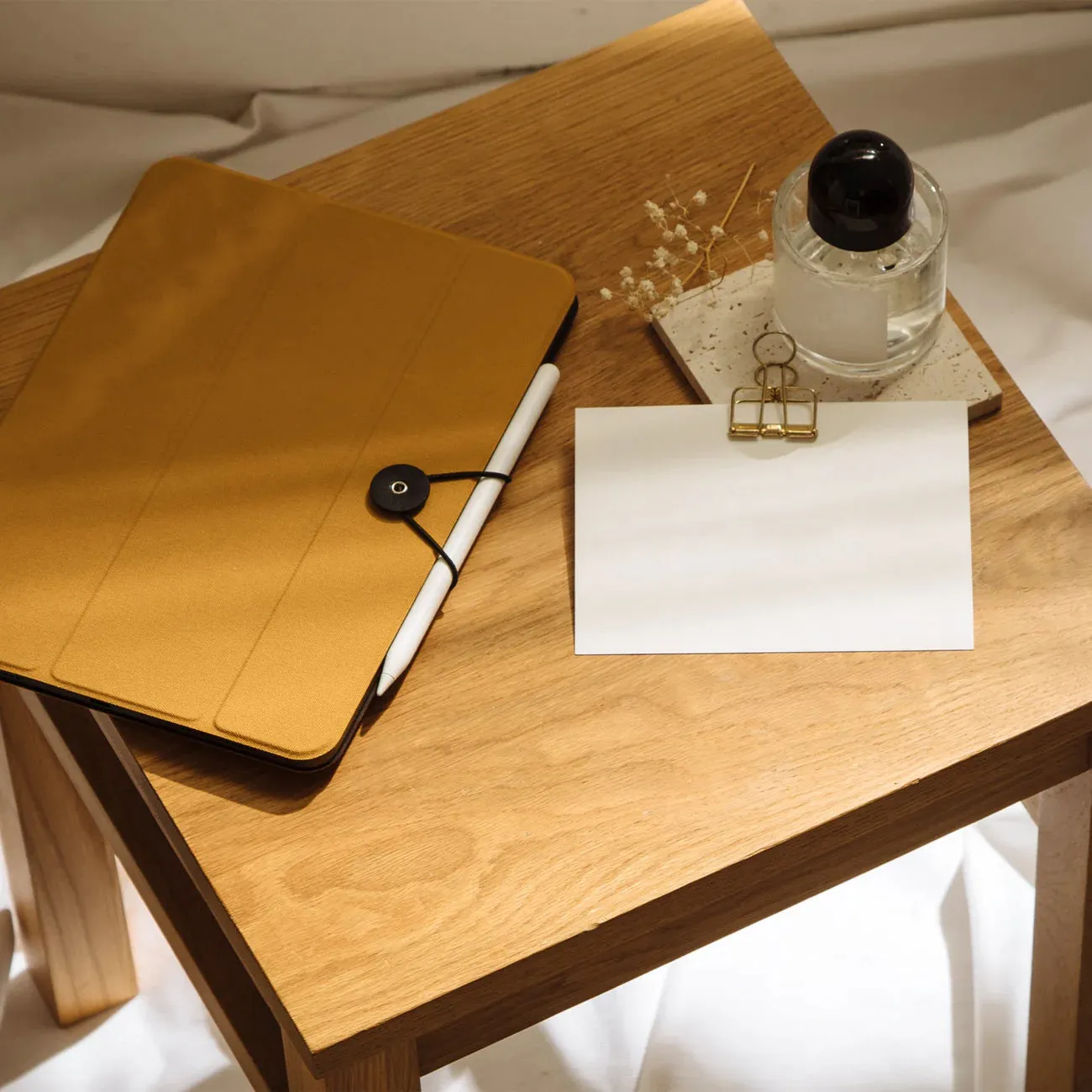 W.F.A Folio for iPad Pro / iPad Air