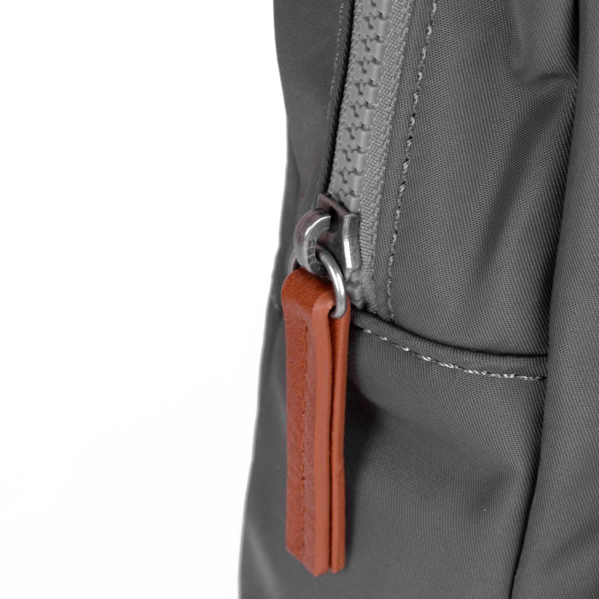 Willesden B Graphite Recycled Nylon
